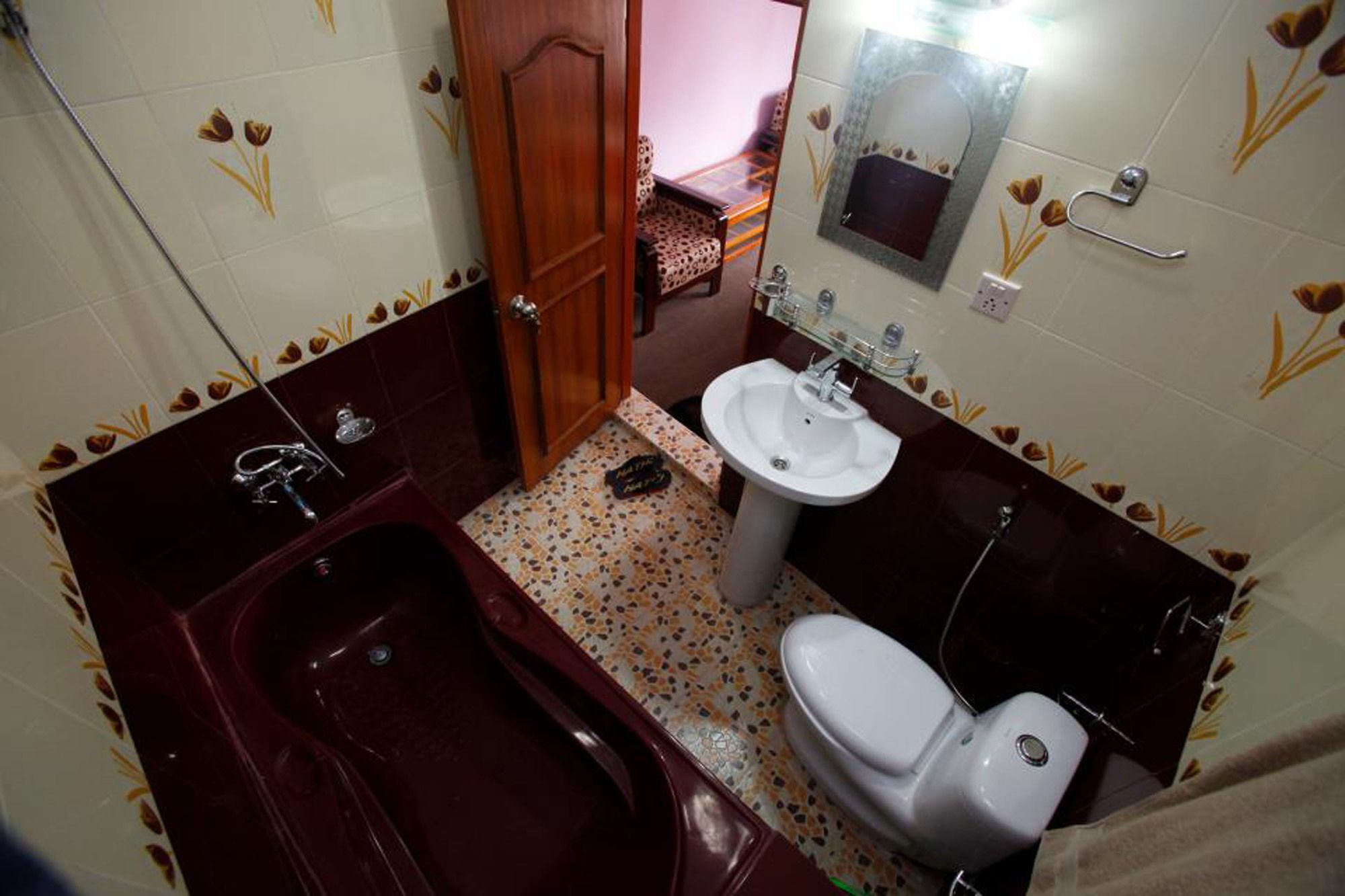 Oyo 305 Gauri 2*